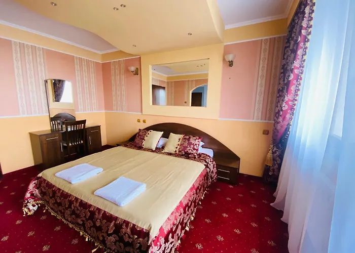 Intourist-Zakarpattia Hotel Ужгород